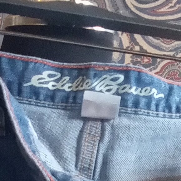 Women's Jean Short's - Picture 2 of 2